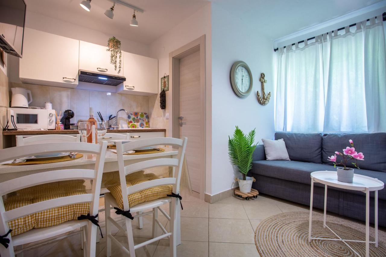 Apartment Magnolia Šilo Dış mekan fotoğraf