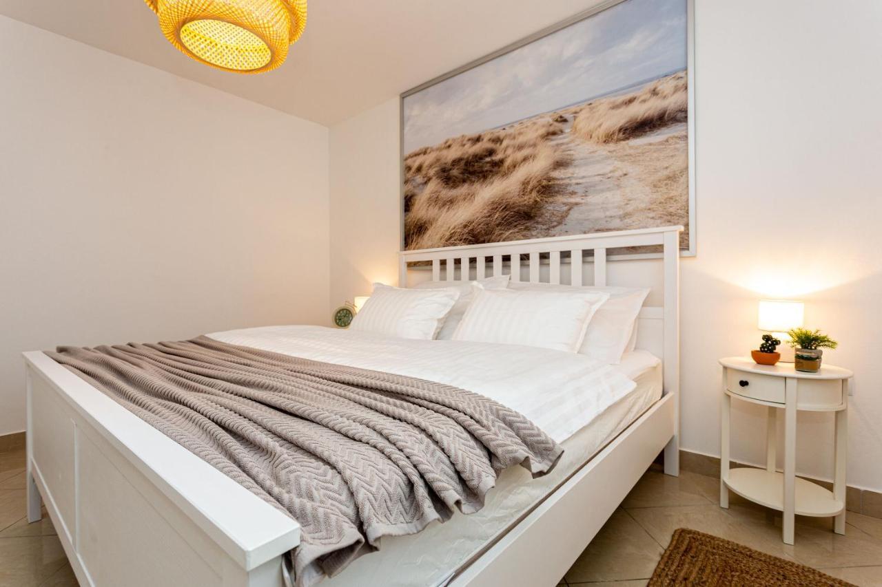 Apartment Magnolia Šilo Dış mekan fotoğraf