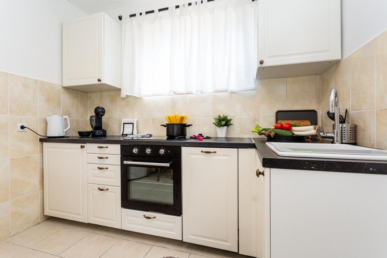 Apartment Magnolia Šilo Dış mekan fotoğraf